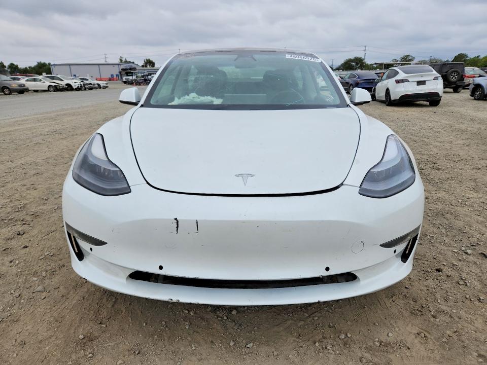 48086526 :رقم المزاد ، 5YJ3E1EA3MF873724 vin ، 2021 Tesla Model 3 مزاد بيع