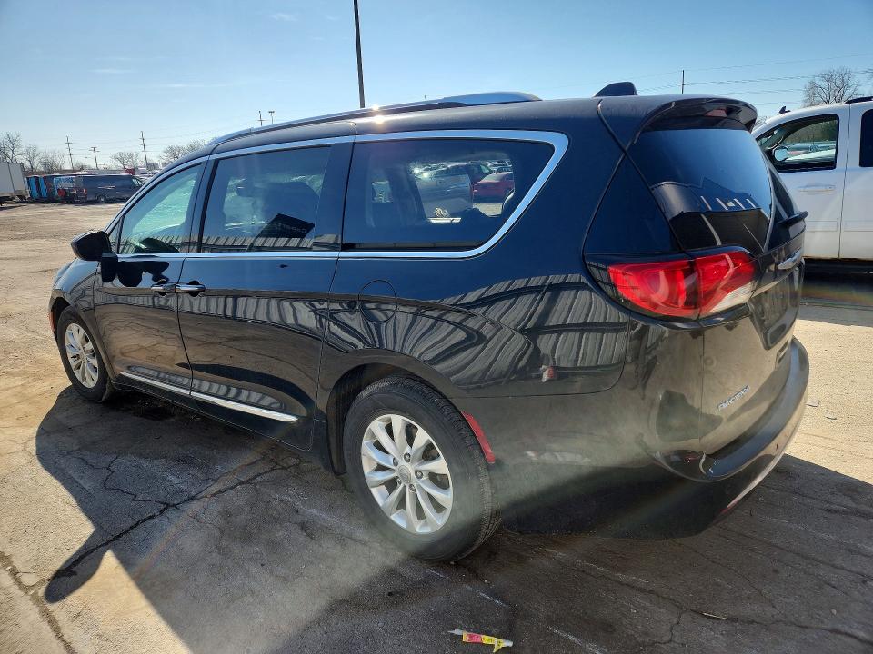 2019 Chrysler Pacifica მანქანა იყიდება აუქციონზე, vin: 2C4RC1BG4KR523416, აუქციონის ნომერი: 47116506