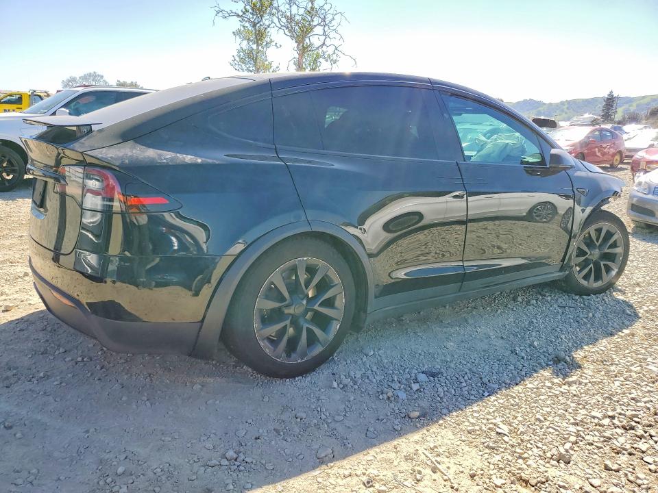 2022 Tesla Model X მანქანა იყიდება აუქციონზე, vin: 7SAXCAE54NF349710, აუქციონის ნომერი: 45492386