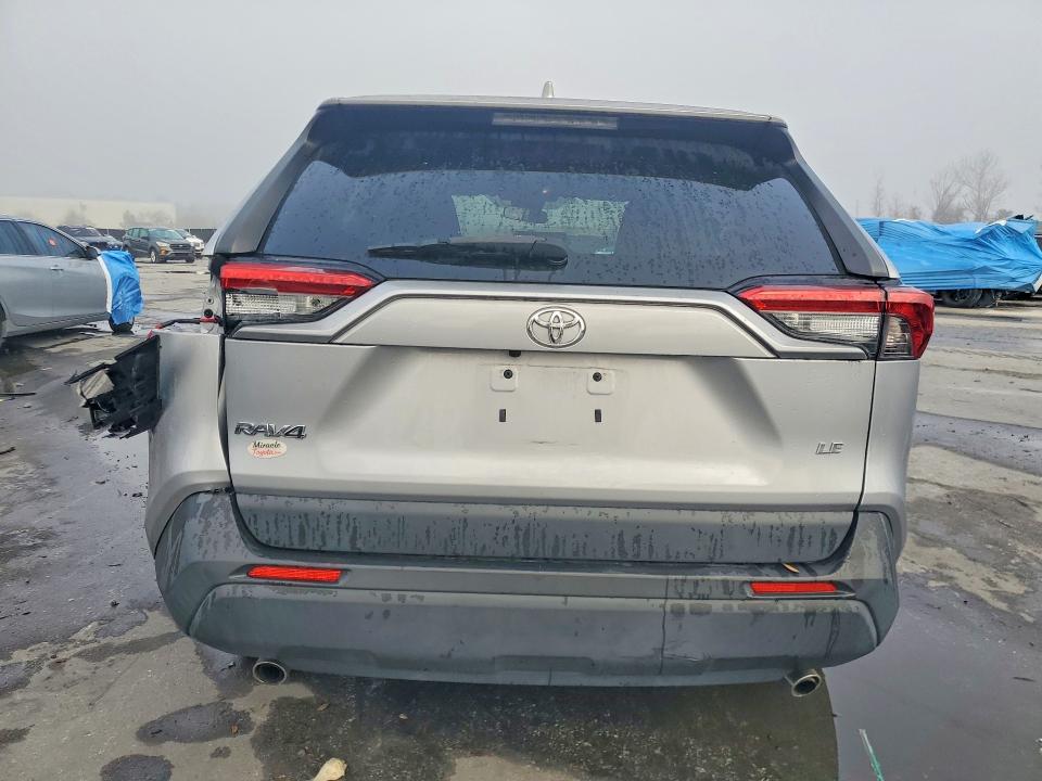 Продаж на аукціоні авто 2019 Toyota Rav4, vin: JTMH1RFV8KD006762, номер лоту: 79601705