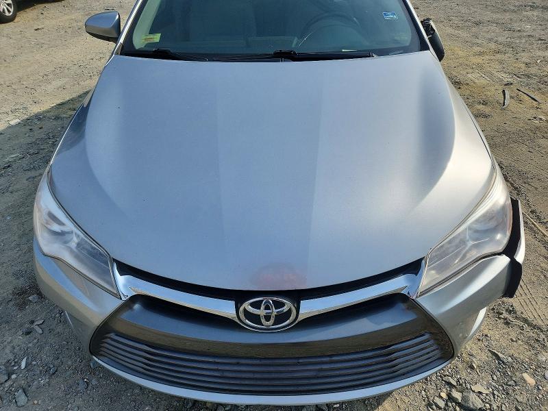 47174706 :رقم المزاد ، 4T1BF1FK1HU710630 vin ، 2017 Toyota Camry مزاد بيع