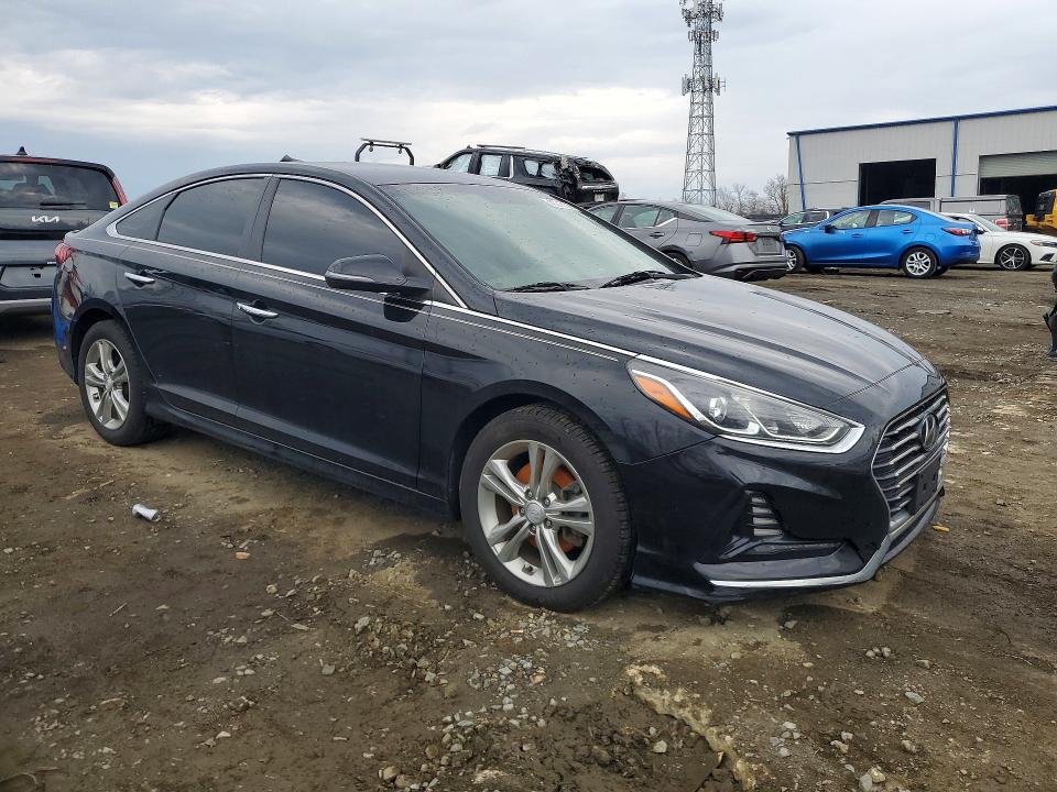 41913526 :رقم المزاد ، 5NPE34AF4JH664541 vin ، 2018 Hyundai Sonata مزاد بيع