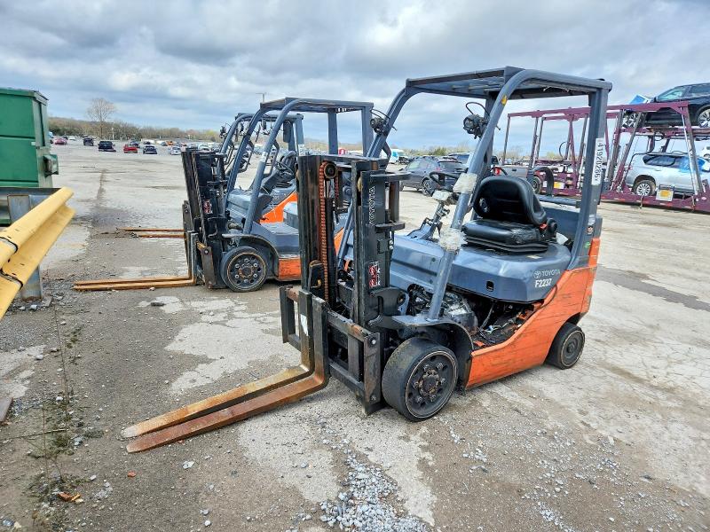 41920286 :رقم المزاد ، 14210 vin ، 2020 Toyt Forklift مزاد بيع
