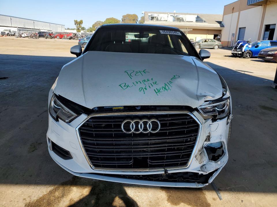 2019 Audi A3 მანქანა იყიდება აუქციონზე, vin: WAUAUGFF8K1012310, აუქციონის ნომერი: 46490346