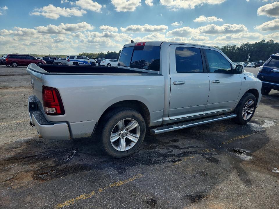 79520945 :رقم المزاد ، 1C6RR6MT9GS324056 vin ، 2016 Ram 1500 مزاد بيع