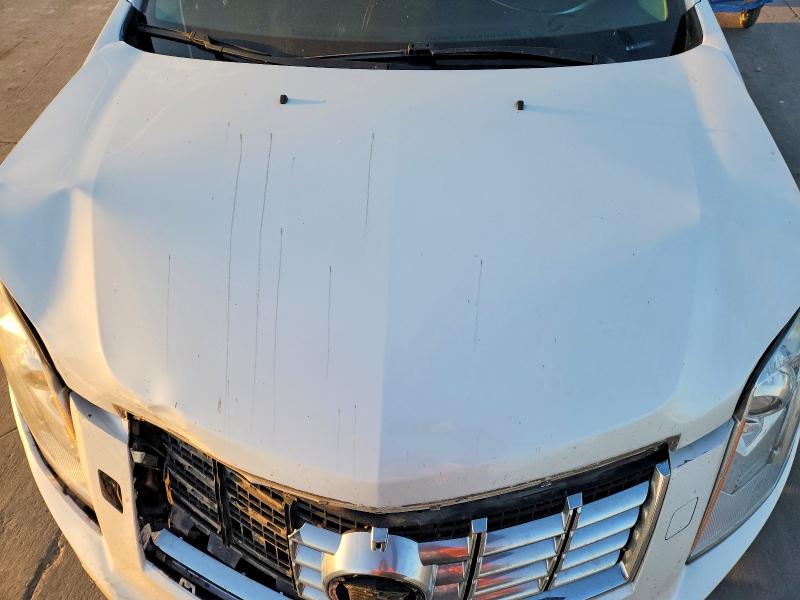 2014 Cadillac Srx მანქანა იყიდება აუქციონზე, vin: 3GYFNGE34ES645767, აუქციონის ნომერი: 46875346