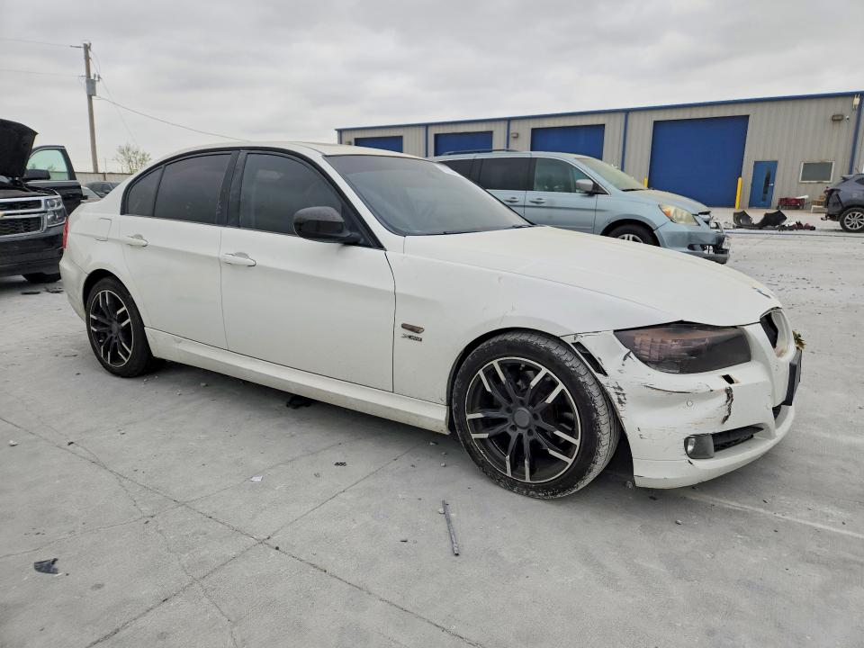 47954416 :رقم المزاد ، WBAPK5C5XBA654138 vin ، 2011 Bmw 328 مزاد بيع