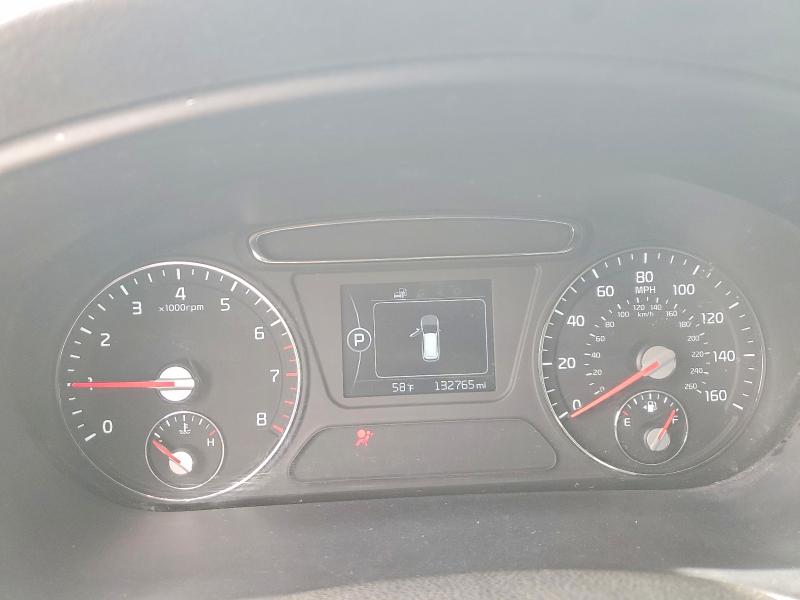 47378686 :رقم المزاد ، 5XYPGDA35GG040878 vin ، 2016 Kia Sorento مزاد بيع