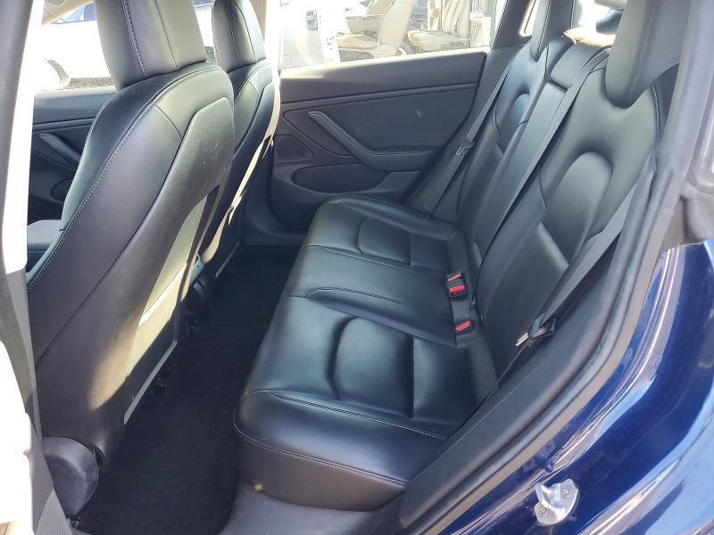 41964446 :رقم المزاد ، 5YJ3E1EA7KF400731 vin ، 2019 Tesla Model 3 مزاد بيع