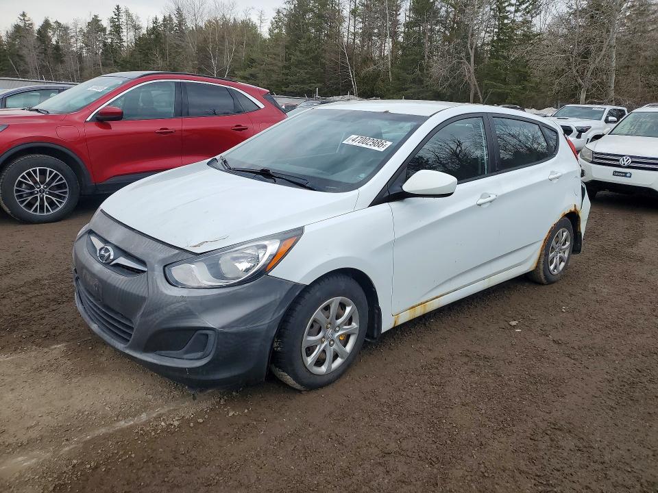 2014 Hyundai Accent მანქანა იყიდება აუქციონზე, vin: KMHCT5AE1EU170617, აუქციონის ნომერი: 47002986