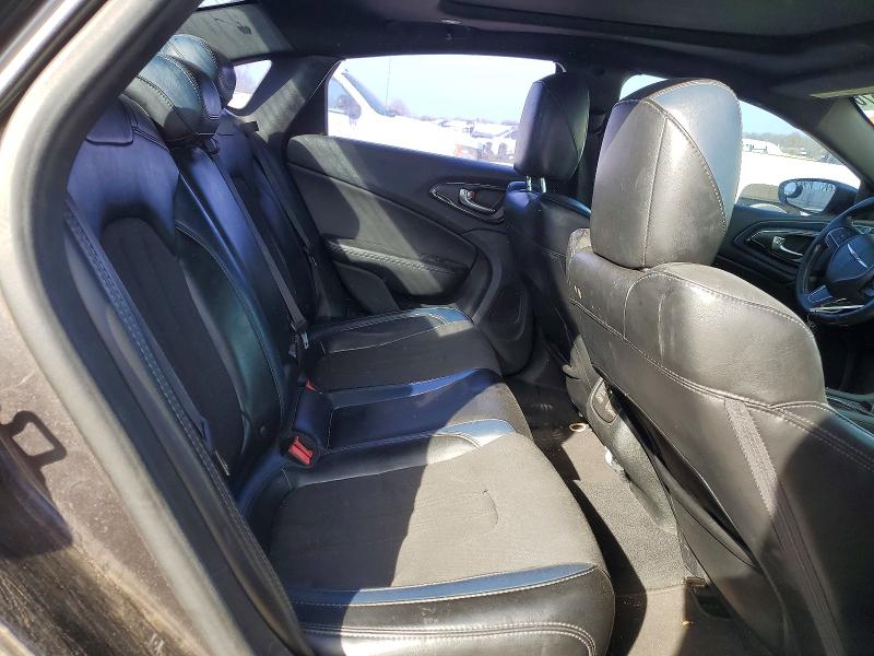 46200676 :رقم المزاد ، 1C3CCCBB0FN538461 vin ، 2015 Chrysler 200 مزاد بيع