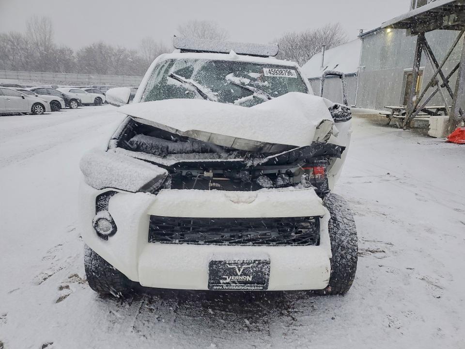 2018 Toyota 4runner მანქანა იყიდება აუქციონზე, vin: JTEBU5JR5J5497540, აუქციონის ნომერი: 45938796
