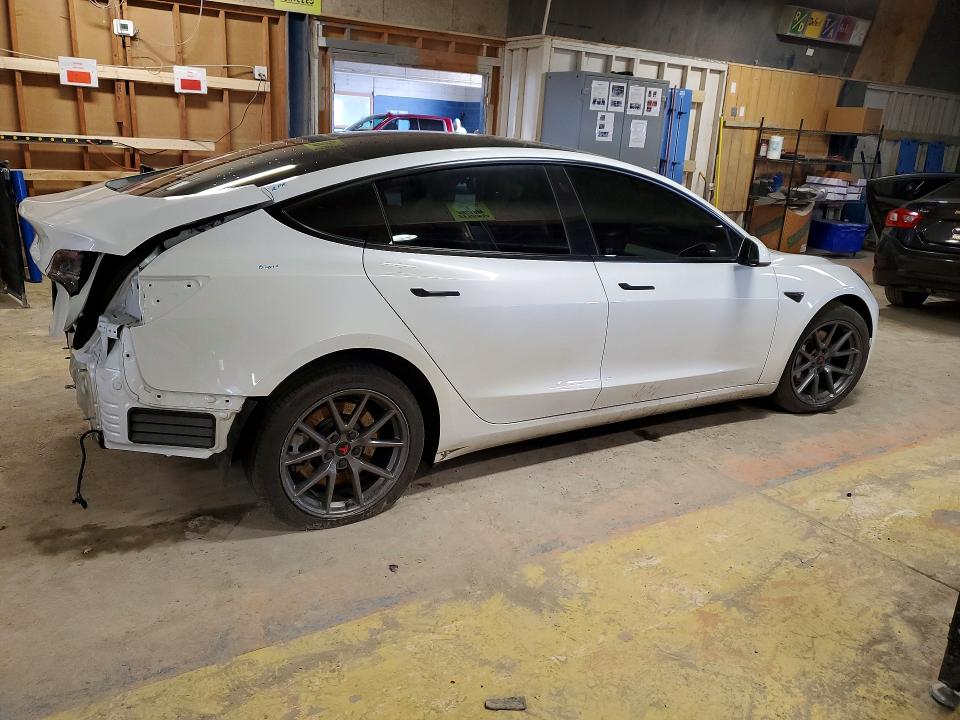Продажа на аукционе авто 2023 Tesla Model 3, vin: 5YJ3E1EA8PF424060, номер лота: 46115986