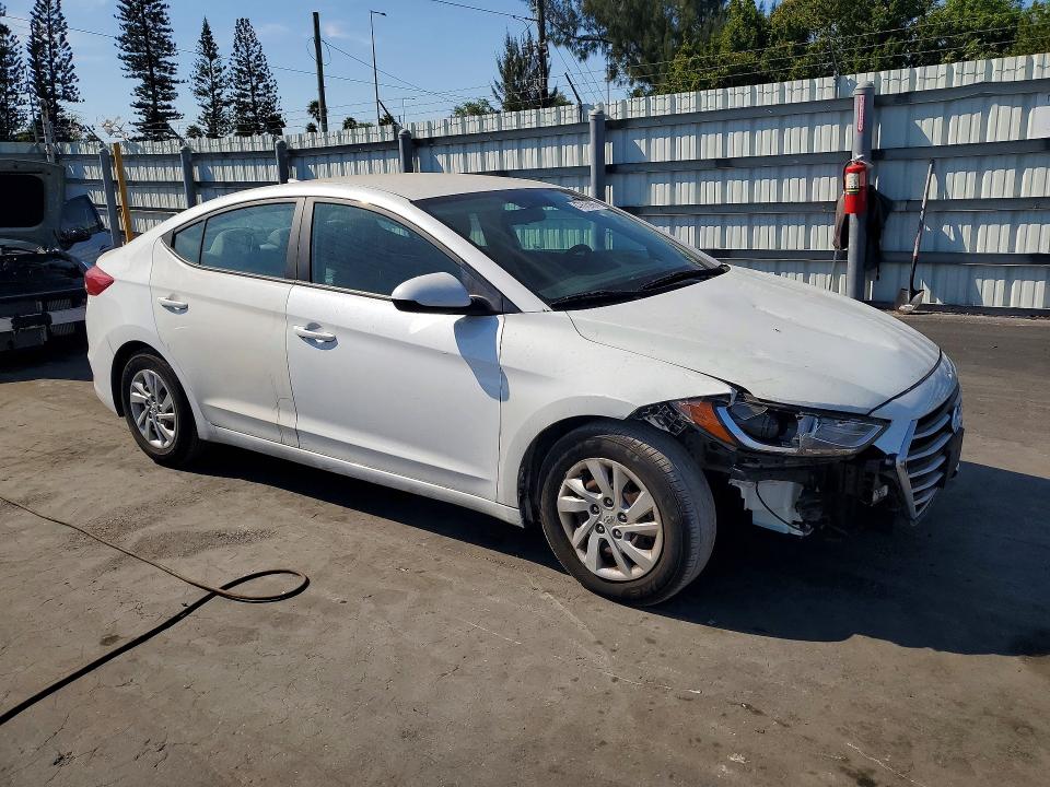 Продажа на аукционе авто 2017 Hyundai Elantra, vin: 5NPD74LF0HH151892, номер лота: 47675926