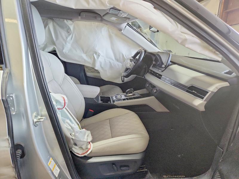 47874456 :رقم المزاد ، JA4J4VA80NZ056852 vin ، 2022 Mitsubishi Outlander مزاد بيع