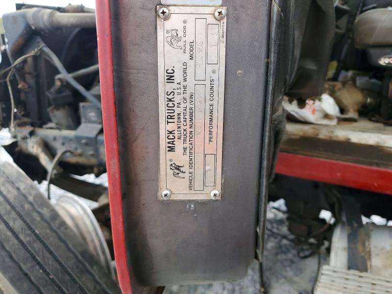Продаж на аукціоні авто 2000 Mack 600, vin: 1M2P267C2YM051026, номер лоту: 47703616