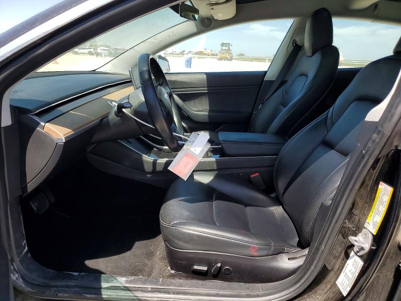 46930406 :رقم المزاد ، 5YJ3E1EB4KF197127 vin ، 2019 Tesla Model 3 مزاد بيع