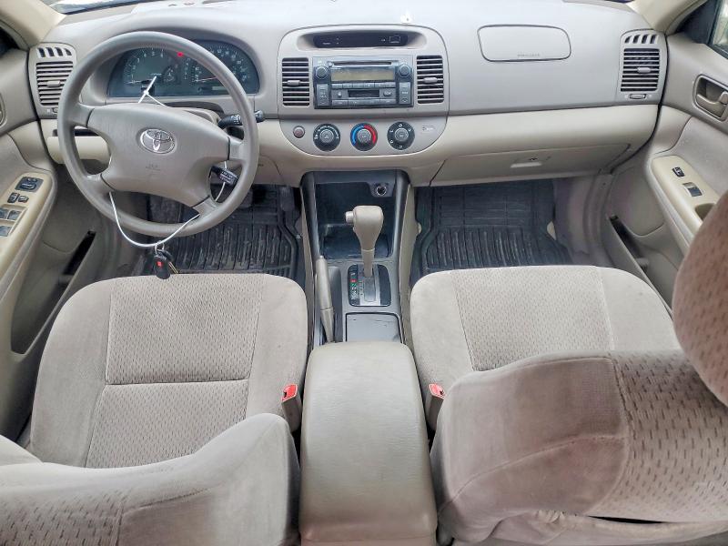 46667016 :رقم المزاد ، 4T1BE32K84U899288 vin ، 2004 Toyota Camry مزاد بيع