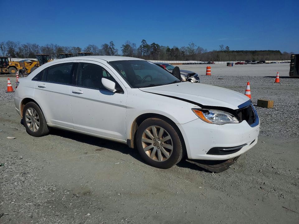 Продажа на аукционе авто 2013 Chrysler 200, vin: 1C3CCBBB8DN694139, номер лота: 46469636