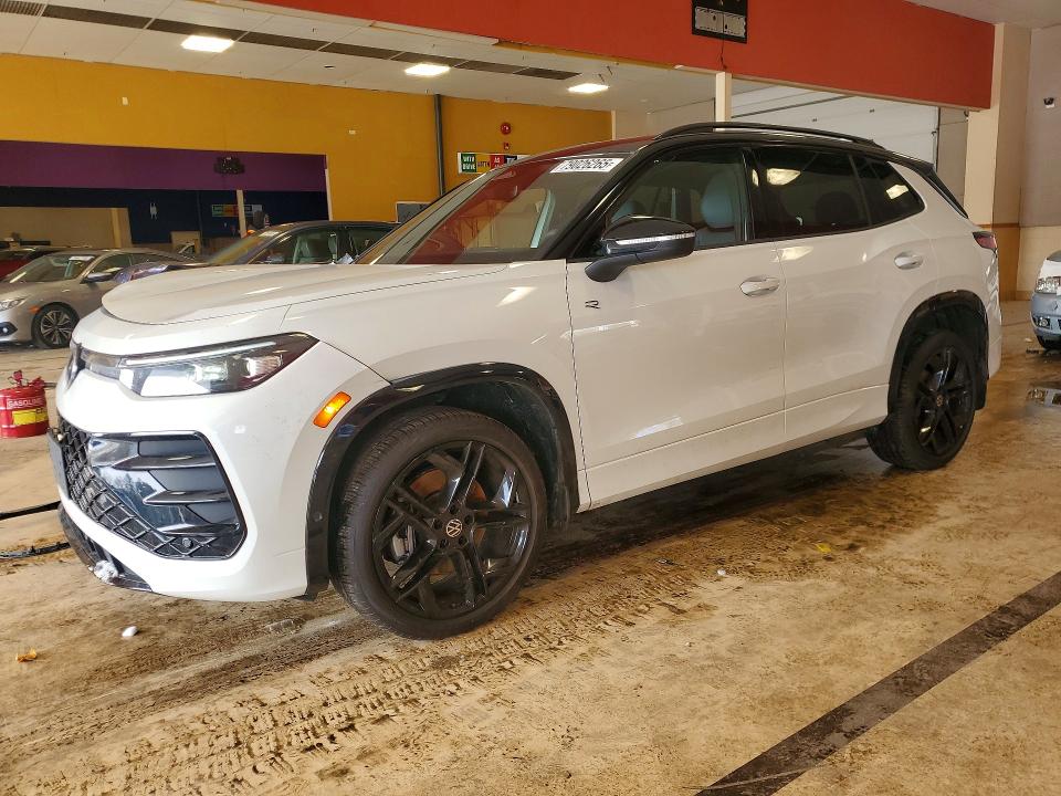 Продажа на аукционе авто 2025 Volkswagen Tiguan, vin: 3VVGR7RM9SM033499, номер лота: 79026265