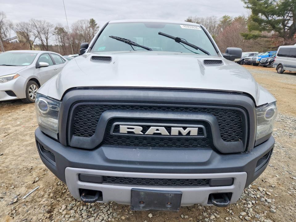 45955636 :رقم المزاد ، 1C6RR7YT1HS581522 vin ، 2017 Ram 1500 مزاد بيع