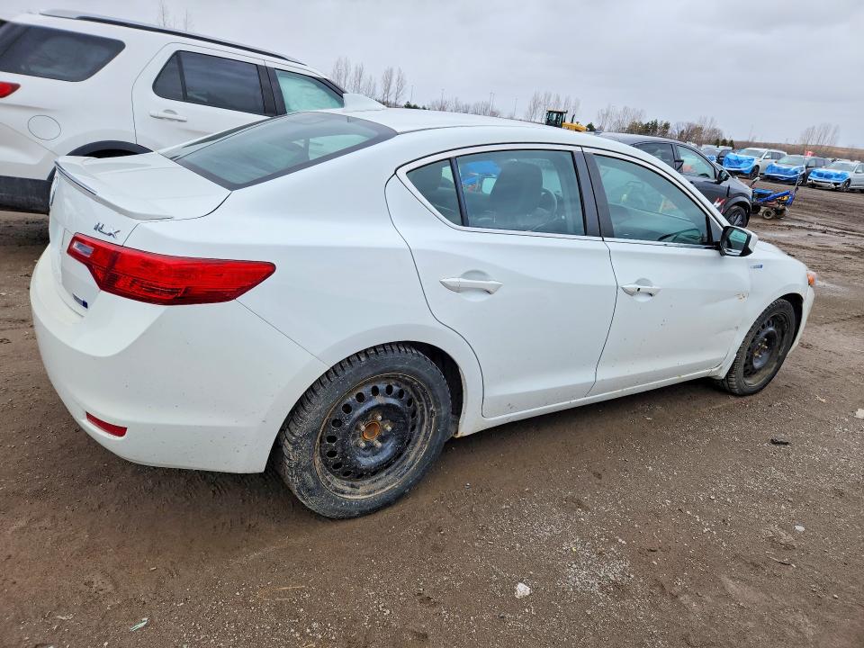 46105266 :رقم المزاد ، 19VDE3F72EE400044 vin ، 2014 Acura Ilx مزاد بيع