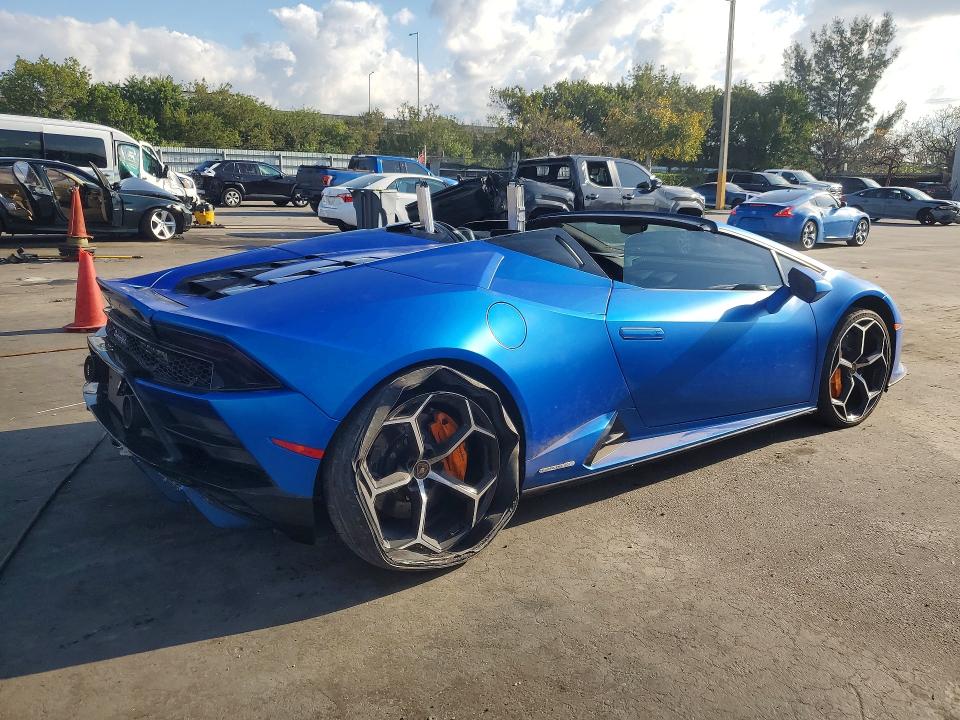 Продажа на аукционе авто 2023 Lamborghini Huracan, vin: ZHWUT4ZF5PLA22375, номер лота: 47757836