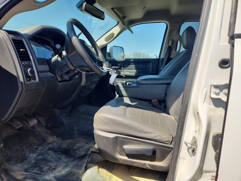 2018 Ram 2500 Tradesman Crew მანქანა იყიდება აუქციონზე, vin: 3C6UR4HL9JG282348, აუქციონის ნომერი: 45487976