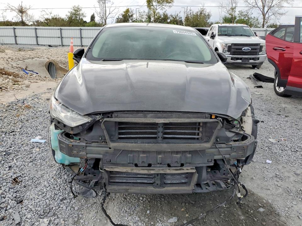 Продажа на аукционе авто 2018 Ford Fusion, vin: 3FA6P0H77JR133434, номер лота: 79694525