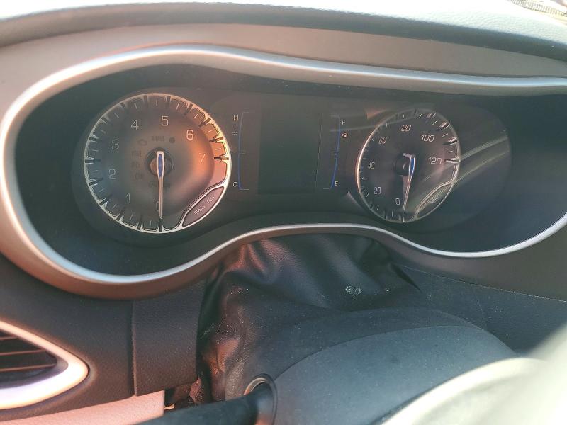 46655826 :رقم المزاد ، 2C4RC1CG4PR525835 vin ، 2023 Chrysler Voyager مزاد بيع
