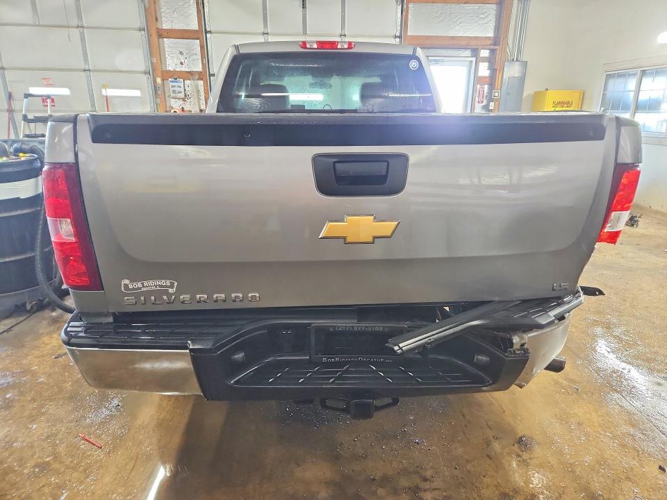 46743826 :رقم المزاد ، 1GCRCPEX4CZ175221 vin ، 2012 Chevrolet Silverado مزاد بيع