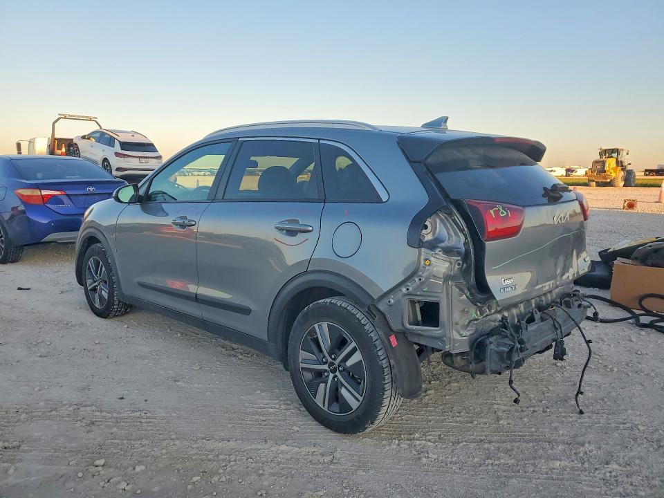 2022 Kia Niro მანქანა იყიდება აუქციონზე, vin: KNDCB3LC3N5512196, აუქციონის ნომერი: 45513106