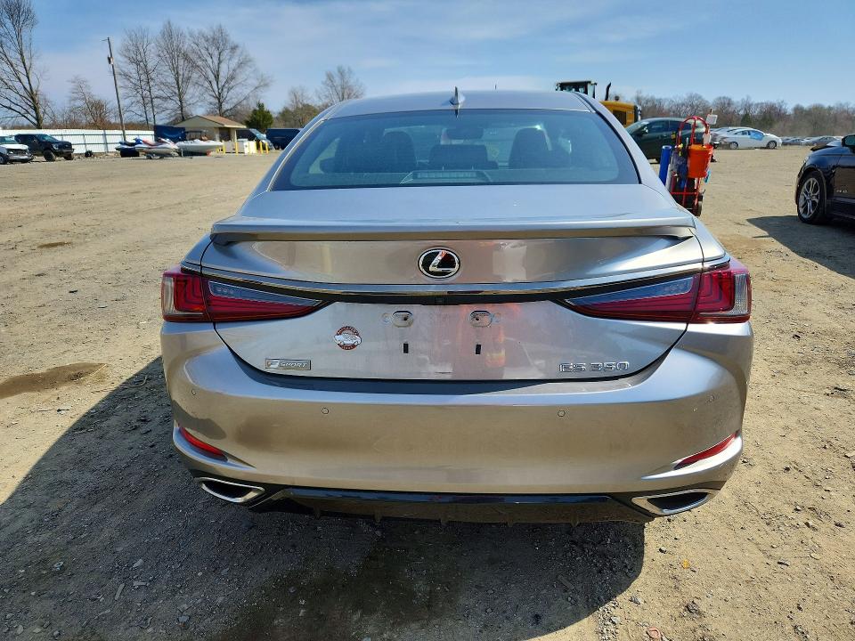 48222886 :رقم المزاد ، 58ABZ1B11KU008327 vin ، 2019 Lexus Es 350 مزاد بيع