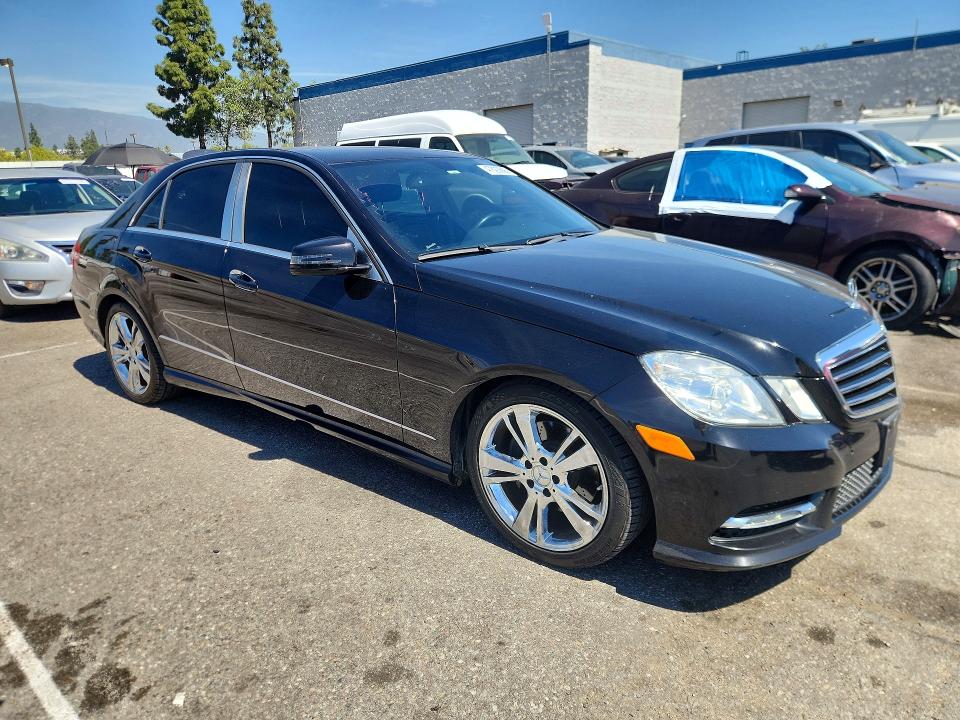 Продажа на аукционе авто 2013 Mercedes-benz E, vin: WDDHF5KBXDA747883, номер лота: 47823606