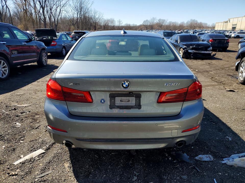 46643336 :رقم المزاد ، WBAJR7C04LWW68543 vin ، 2020 Bmw 530 مزاد بيع