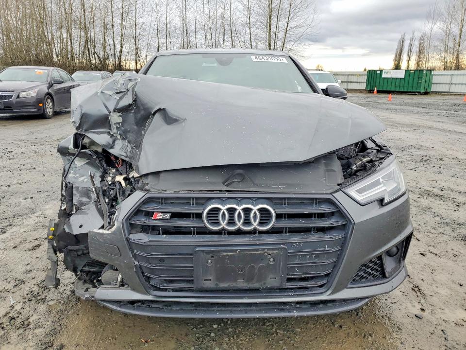 Продаж на аукціоні авто 2019 Audi S4, vin: WAUB4AF43KA005507, номер лоту: 46434096