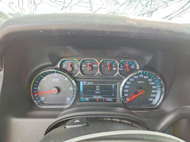45914536 :رقم المزاد ، 1GNSKAKC4JR163285 vin ، 2018 Chevrolet Tahoe مزاد بيع