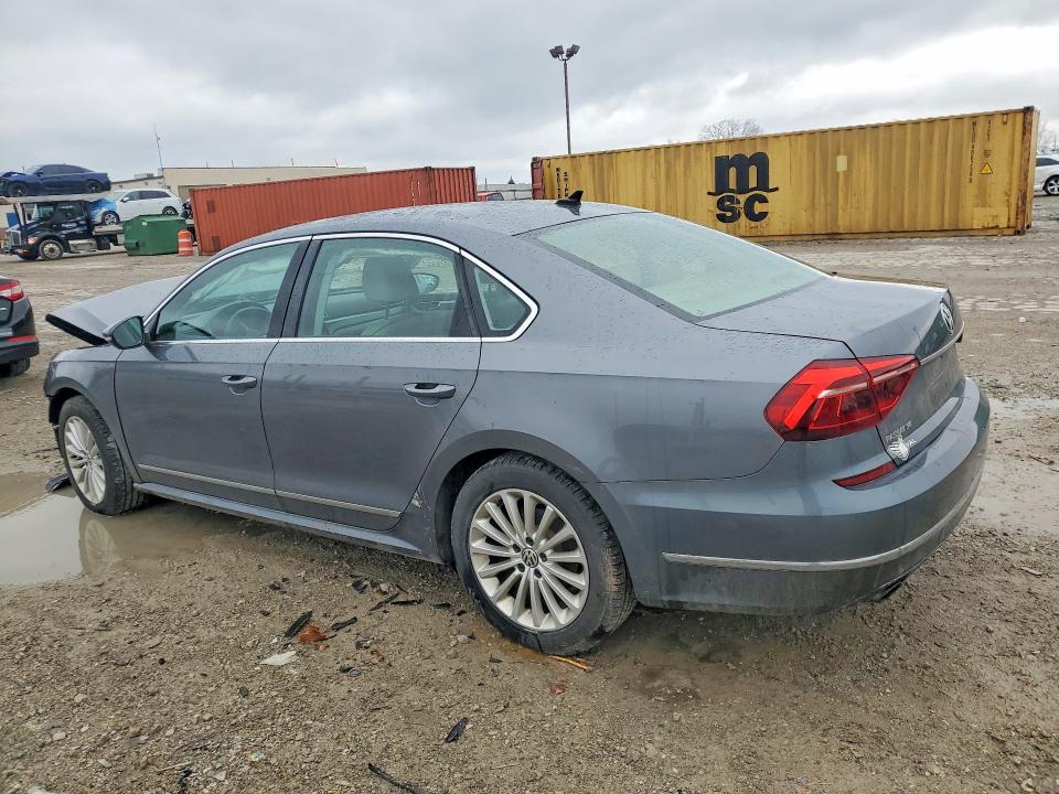 Продажа на аукционе авто 2017 Volkswagen Passat, vin: 1VWBT7A33HC065272, номер лота: 47296886