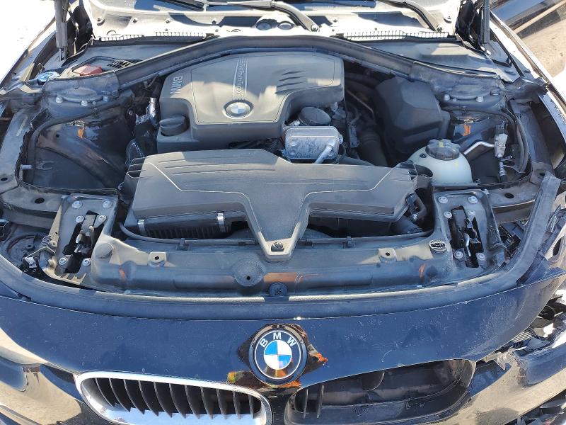 45782806 :رقم المزاد ، WBA8A9C34HAC99766 vin ، 2017 Bmw 320 مزاد بيع