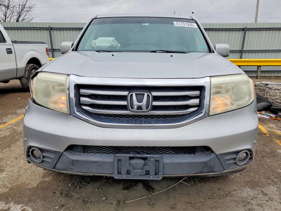 41791936 :رقم المزاد ، 5FNYF3H99DB012757 vin ، 2013 Honda Pilot مزاد بيع