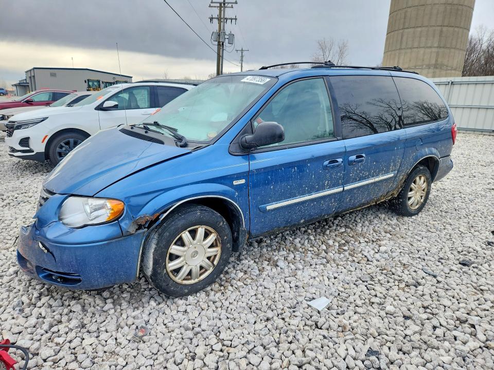 47097356 :رقم المزاد ، 2C4GP54L25R288662 vin ، 2005 Chrysler Town & Country مزاد بيع