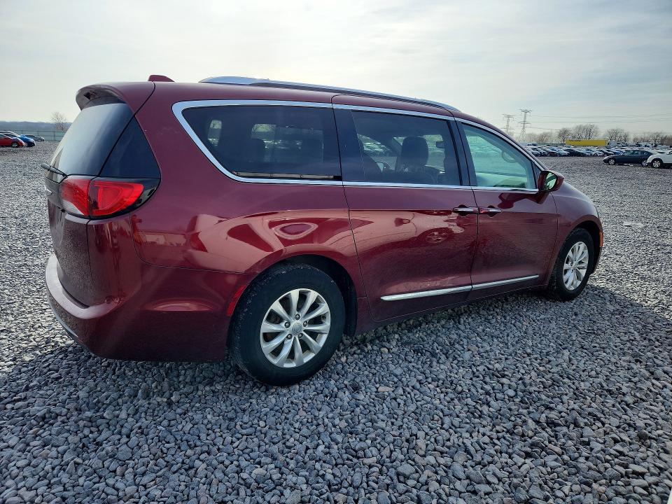 2018 Chrysler Pacifica მანქანა იყიდება აუქციონზე, vin: 2C4RC1EG8JR204756, აუქციონის ნომერი: 47357196