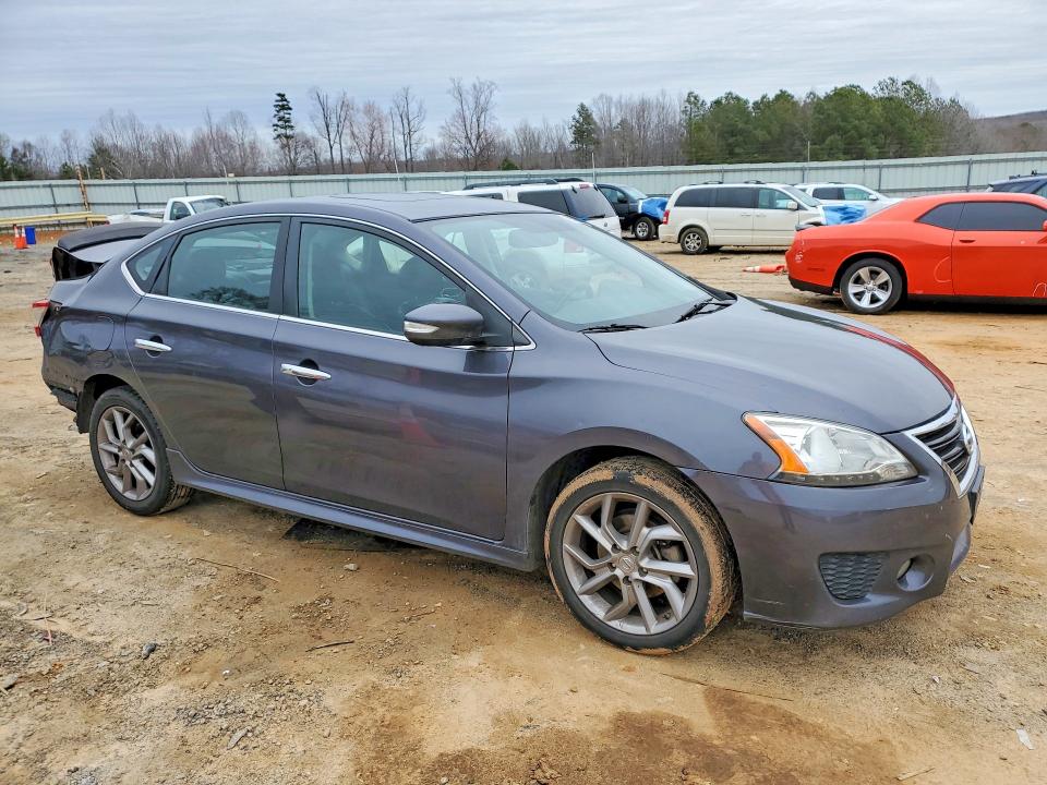 2015 Nissan Sentra მანქანა იყიდება აუქციონზე, vin: 3N1AB7AP9FY358802, აუქციონის ნომერი: 78680975
