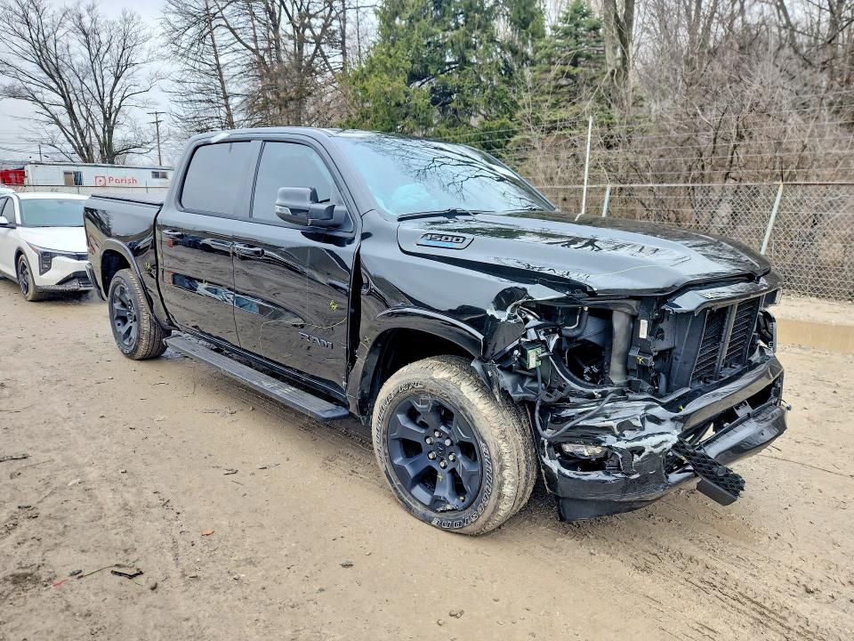 Продажа на аукционе авто 2025 Ram 1500, vin: 1C6RRFFG0SN203682, номер лота: 41779246