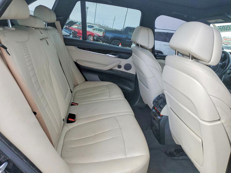 46185866 :رقم المزاد ، 5UXKR0C58J0X95336 vin ، 2018 Bmw X5 مزاد بيع