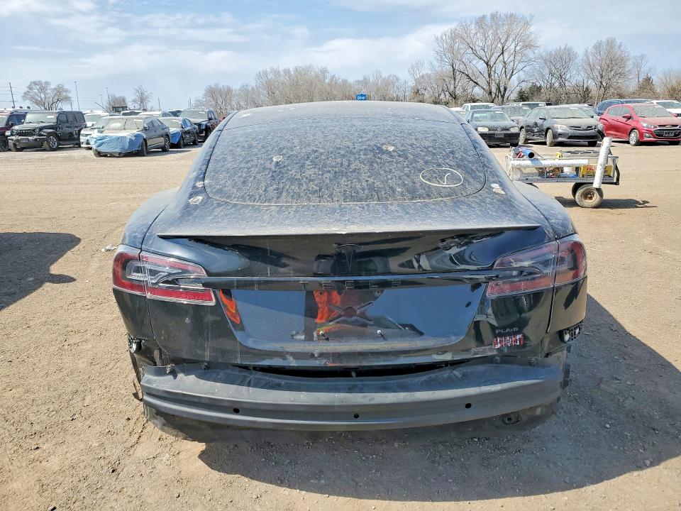 Продажа на аукционе авто 2022 Tesla Model S, vin: 5YJSA1E6XNF471526, номер лота: 48041016