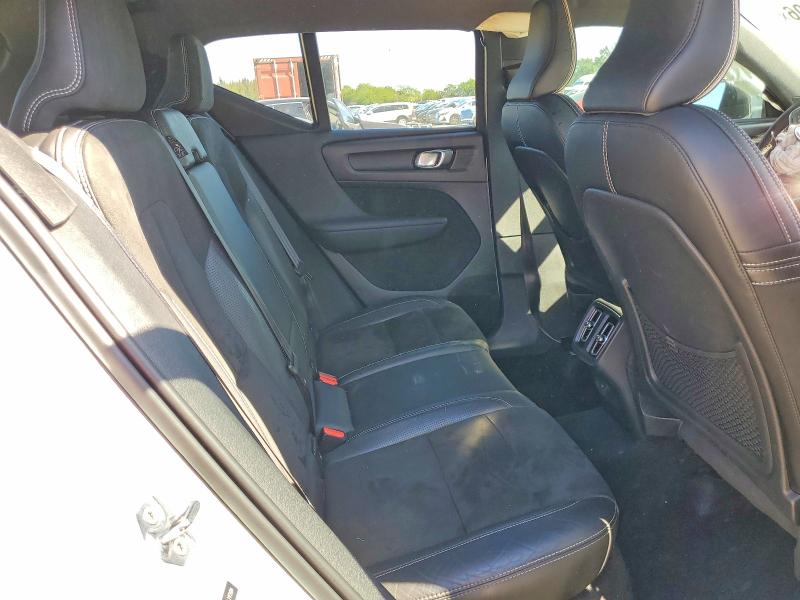 Продаж на аукціоні авто 2020 Volvo Xc40, vin: YV4AC2HM0L2172694, номер лоту: 47463006