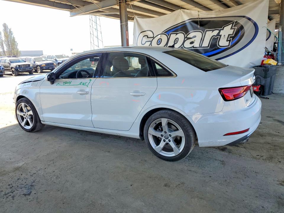2019 Audi A3 მანქანა იყიდება აუქციონზე, vin: WAUAUGFF8K1012310, აუქციონის ნომერი: 46490346