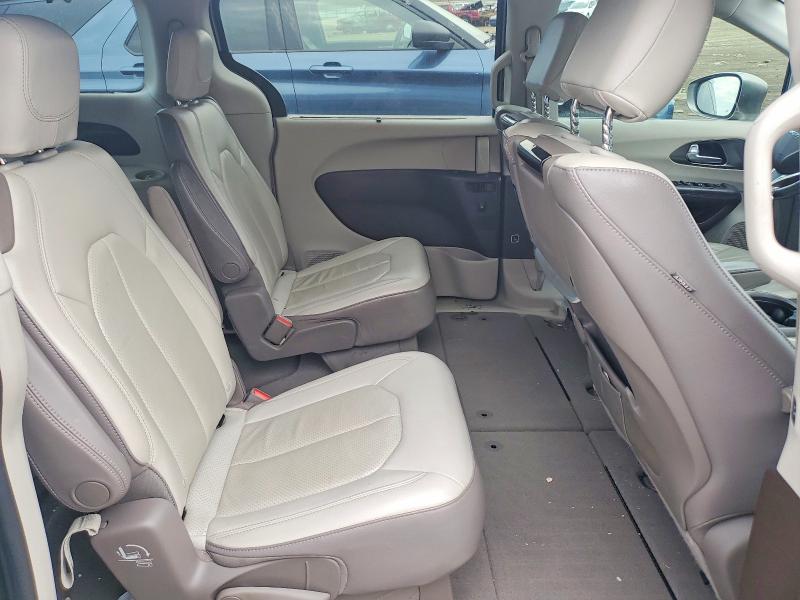 47691086 :رقم المزاد ، 2C4RC1EGXHR743700 vin ، 2017 Chrysler Pacifica مزاد بيع