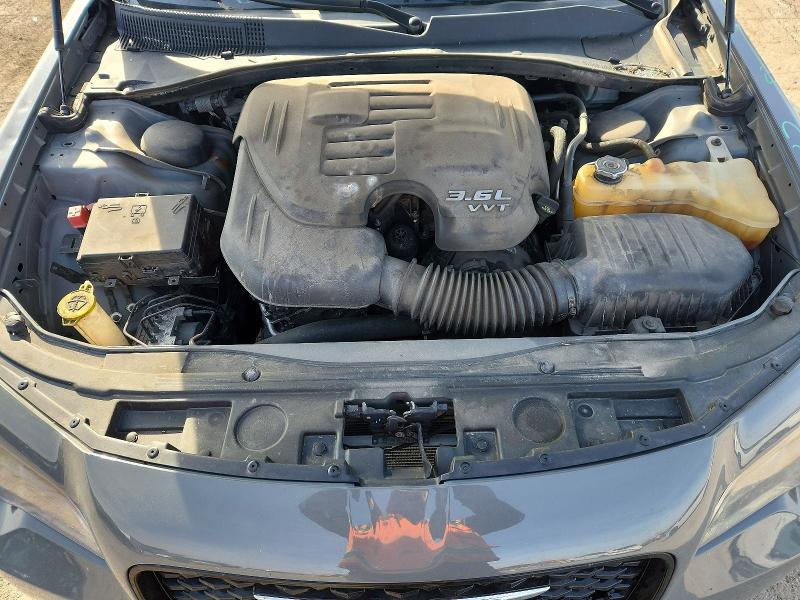 46952846 :رقم المزاد ، 2C3CCABG0KH516558 vin ، 2019 Chrysler 300 مزاد بيع